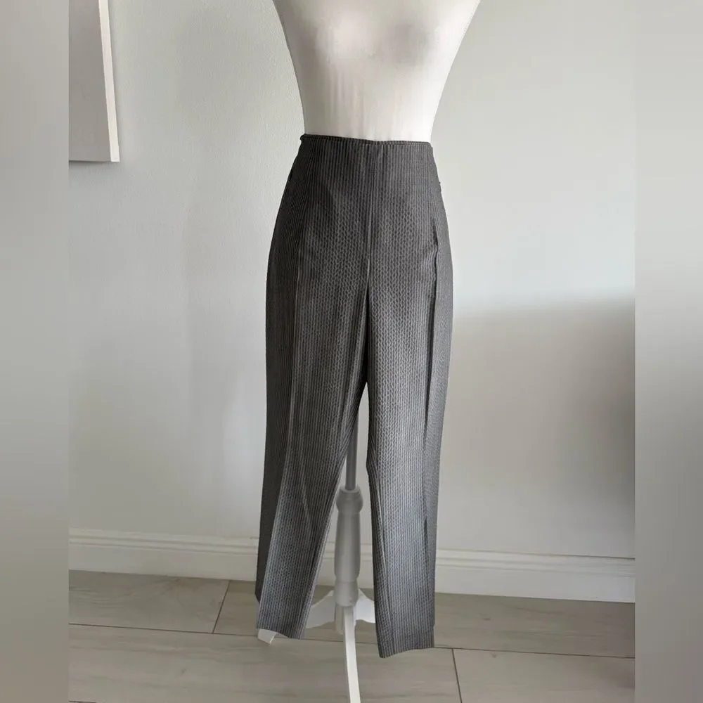 AKRIS Classic Gray striped Women’s Suit - Picture 2 of 8